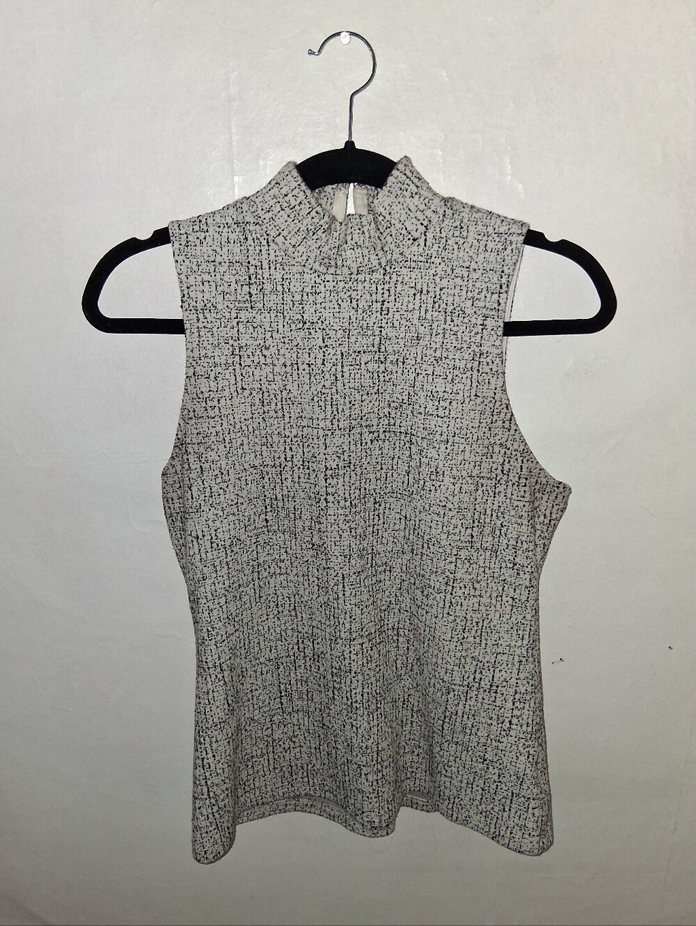 Express Sleeveless Mock Neck Top in Black and White